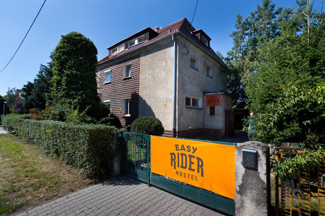 Easy Rider Hostelヴロツワフ エクステリア 写真