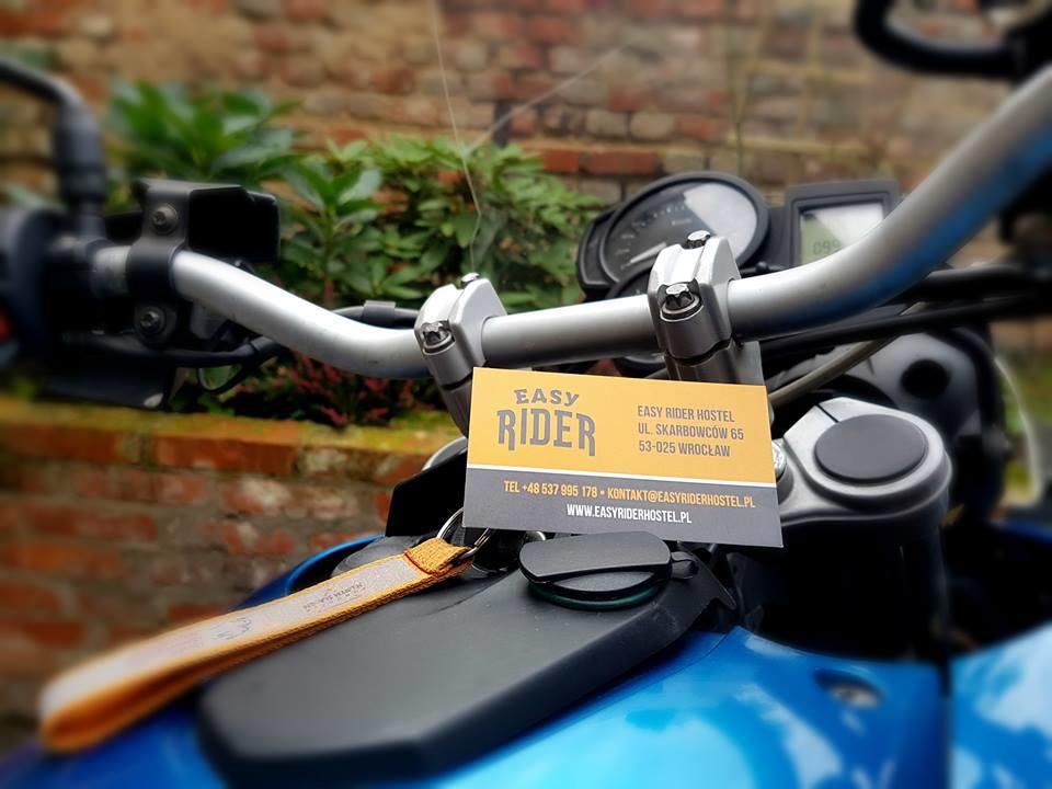 Easy Rider Hostelヴロツワフ エクステリア 写真