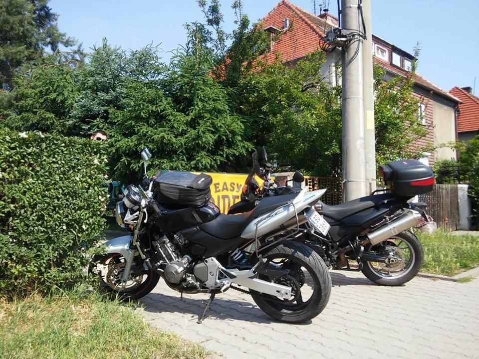 Easy Rider Hostelヴロツワフ エクステリア 写真